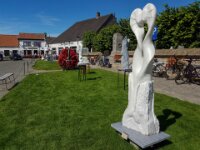 697 Beelden Lissewege